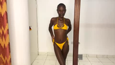 zaria_amara online show from 07/23/26, 07:45