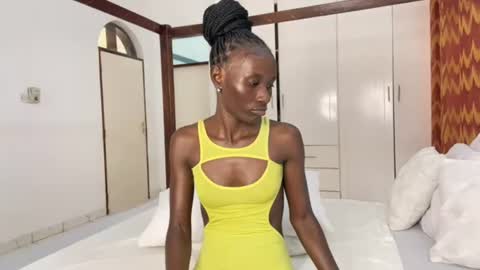 zaria_amara online show from 08/07/26, 12:18