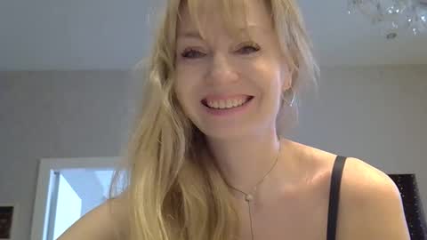 Zarina Swift online show from 03/01/26, 06:59