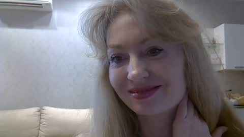 Zarina Swift online show from 05/01/26, 08:30