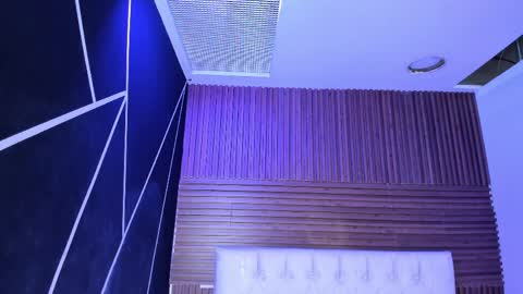 Zarina Waynne online show from 04/04/26, 03:20