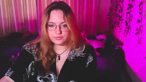 Snapshot of zayarush chatting on 09/18/25, 09:44 zayarush online show from 09/18/25, 09:44