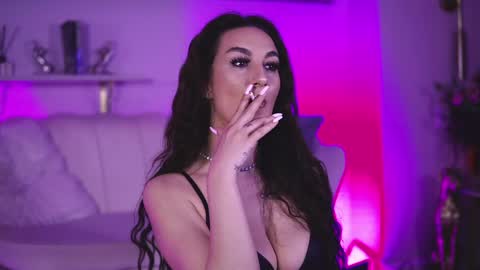 Mira online show from 04/19/26, 03:17