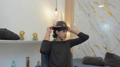 Zayn online show from 03/21/26, 07:17