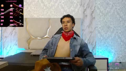 Snapshot of zayn_tay chatting on 01/12/26, 07:19 zayn_tay online show from 01/12/26, 07:19