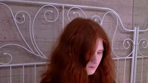 Snapshot of zaynginger chatting on 12/03/25, 03:32 ZAYN online show from 12/03/25, 03:32