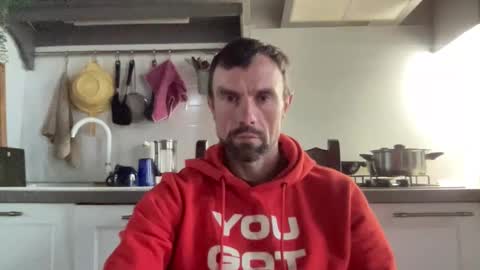 Snapshot of zaza2021 chatting on 11/15/25, 09:39 zaza2021 online show from 11/15/25, 09:39