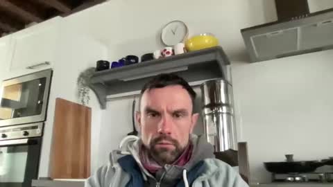 Snapshot of zaza2021 chatting on 02/20/26, 10:05 zaza2021 online show from 02/20/26, 10:05