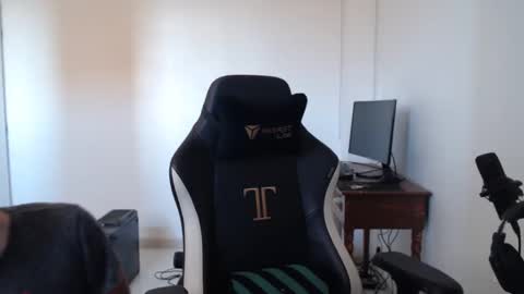 Grizzly Bear online show from 12/16/24, 08:31