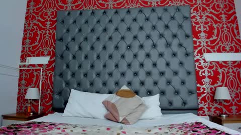 Karolyne online show from 02/12/25, 06:08