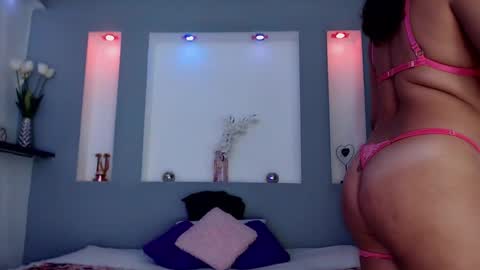 Karolyne online show from 09/17/25, 11:34