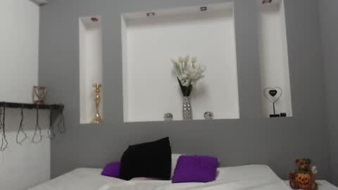 Karolyne online show from 03/12/26, 11:05