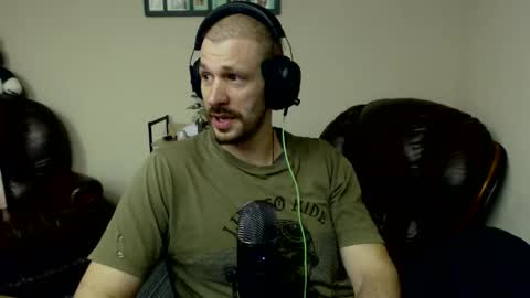 Snapshot of zebroroa chatting on 11/24/25, 03:34 zebroroa online show from 11/24/25, 03:34