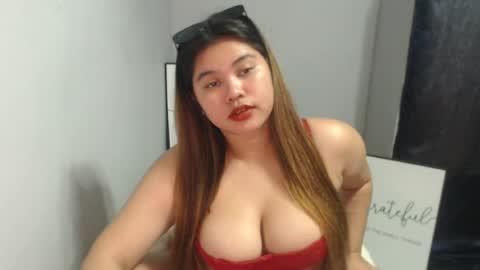 Zeeel   online show from 06/15/26, 06:43