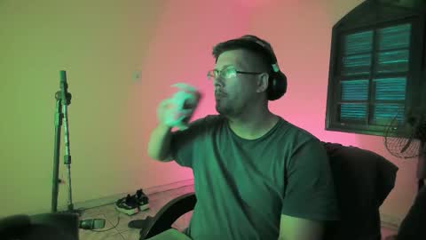 pervboy online show from 03/18/26, 06:11