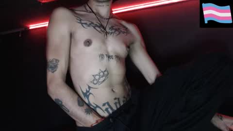 Snapshot of zeldrissss chatting on 12/23/25, 06:33 Zeldris online show from 12/23/25, 06:33