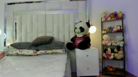 zendal Johns online show from 01/21/25, 05:27