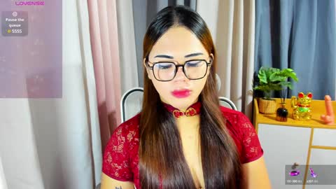 Snapshot of zendaya_amore chatting on 01/16/25, 06:03 Zendaya online show from 01/16/25, 06:03