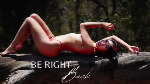 Zendaya online show from 01/30/25, 09:36