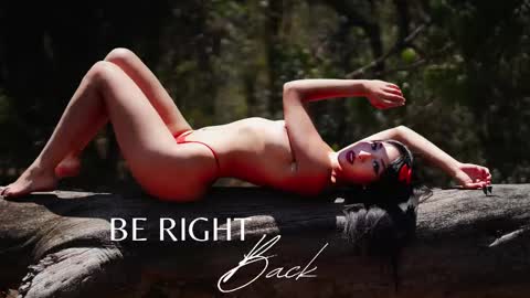 Zendaya online show from 02/26/25, 05:20