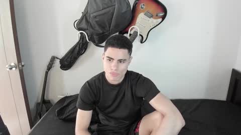 zenzhu online show from 12/21/24, 07:38