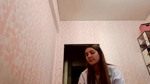 Snapshot of zeniabrossoit chatting on 04/04/26, 09:18 zeniabrossoit online show from 04/04/26, 09:18