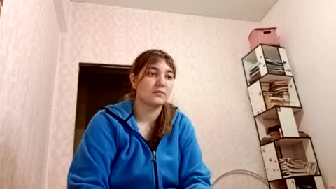 zeniabrossoit online show from 05/18/26, 02:56
