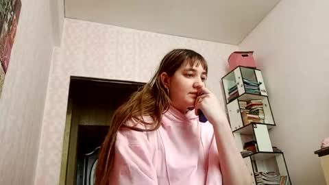 zeniabrossoit online show from 05/19/26, 09:37