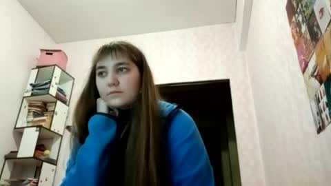 zeniabrossoit online show from 05/21/26, 12:34
