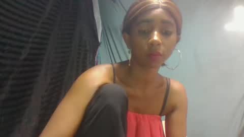 Snapshot of zeolineess chatting on 10/25/25, 02:52 zeolineess online show from 10/25/25, 02:52