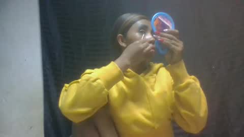 Snapshot of zeolineess chatting on 11/02/25, 03:20 zeolineess online show from 11/02/25, 03:20