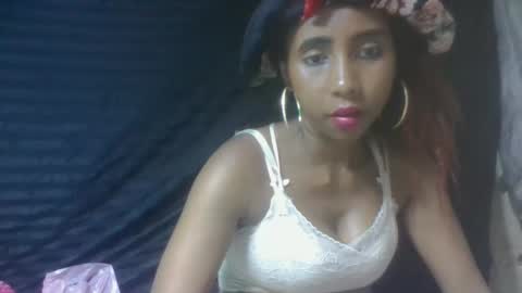 Snapshot of zeolineess chatting on 11/20/25, 05:34 zeolineess online show from 11/20/25, 05:34