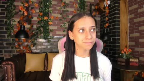 Snapshot of zephyra_angels1 chatting on 01/03/25, 06:57 ZEPHYRA ANGELS online show from 01/03/25, 06:57