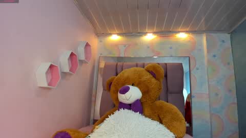 Snapshot of zephyra_angels1 chatting on 01/18/25, 07:28 ZEPHYRA ANGELS online show from 01/18/25, 07:28