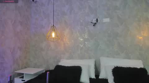 Snapshot of zephyra_angels1 chatting on 10/02/25, 04:41 ZEPHYRA ANGELS online show from 10/02/25, 04:41