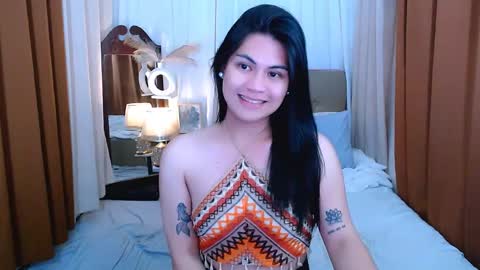 zephyraaaaa online show from 04/15/26, 02:35