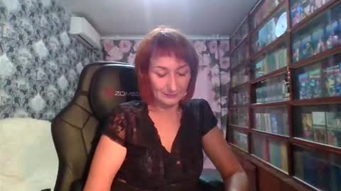 Elena online show from 11/24/25, 04:23
