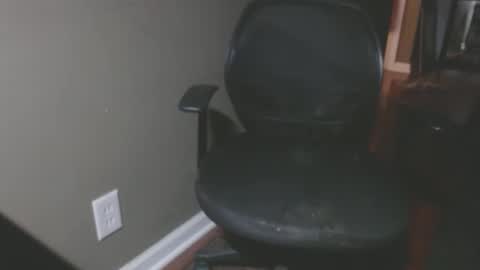 bambi cumslut online show from 04/15/26, 02:07