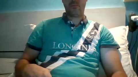 zeus online show from 10/03/25, 05:37