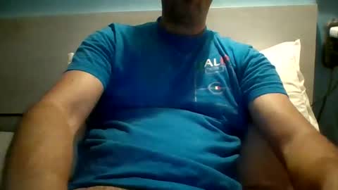 zeus online show from 10/14/25, 04:35