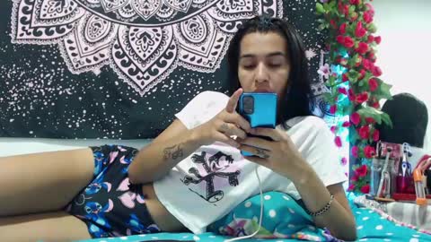 Snapshot of zeus693769 chatting on 06/16/26, 07:11 zeus693769 online show from 06/16/26, 07:11