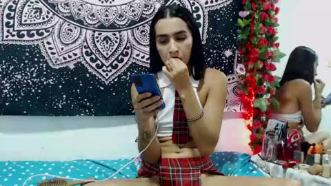 Snapshot of zeus693769 chatting on 06/19/26, 02:38 zeus693769 online show from 06/19/26, 02:38