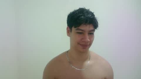 zeus_183 online show from 04/30/26, 01:34