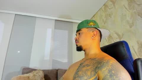 zeus strong online show from 07/01/26, 10:53