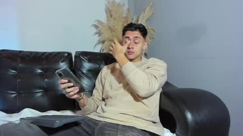 Zeus Brant online show from 04/09/26, 01:27