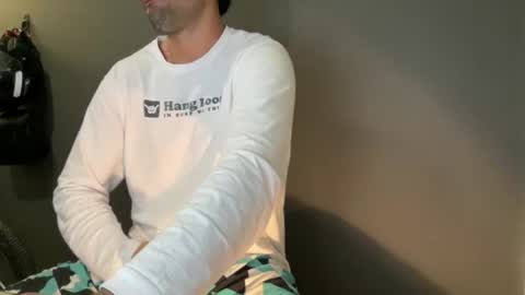 Snapshot of zeusdelicious chatting on 07/18/26, 10:46 zeusdelicious online show from 07/18/26, 10:46