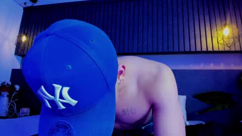 zeus online show from 02/11/25, 06:40