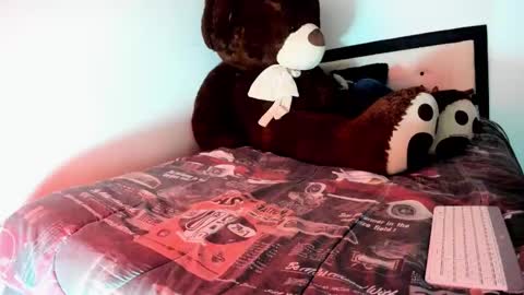 zeus online show from 11/24/25, 11:26