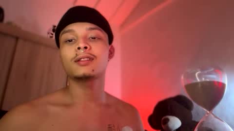 zeus online show from 06/11/26, 12:32
