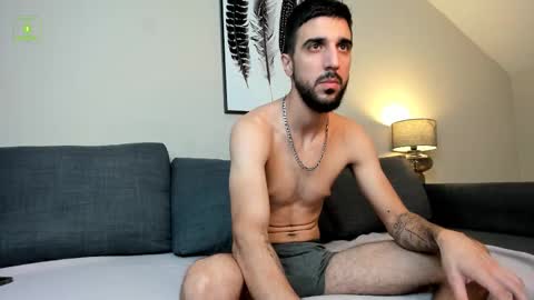 ZEYN online show from 09/16/25, 05:19